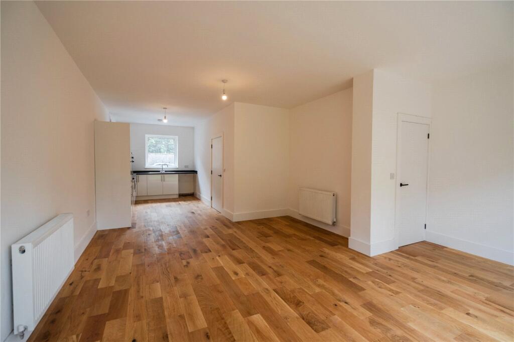 Living Room (2)