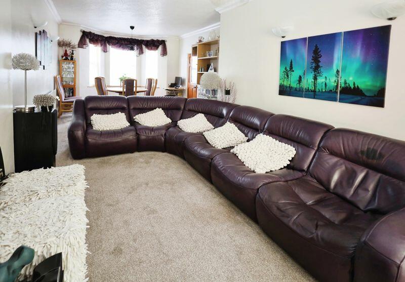 Lounge/Diner
