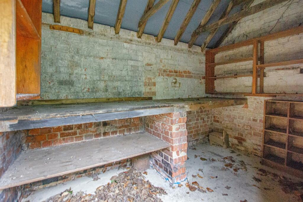 Brick Store