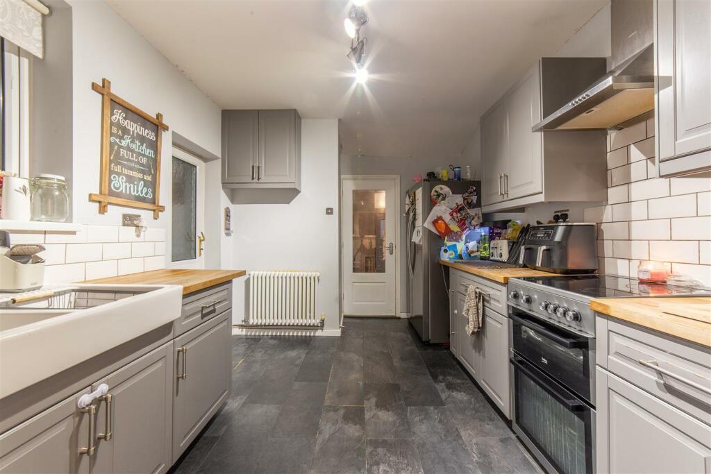 2 Wainfelin Avenue-16.jpg