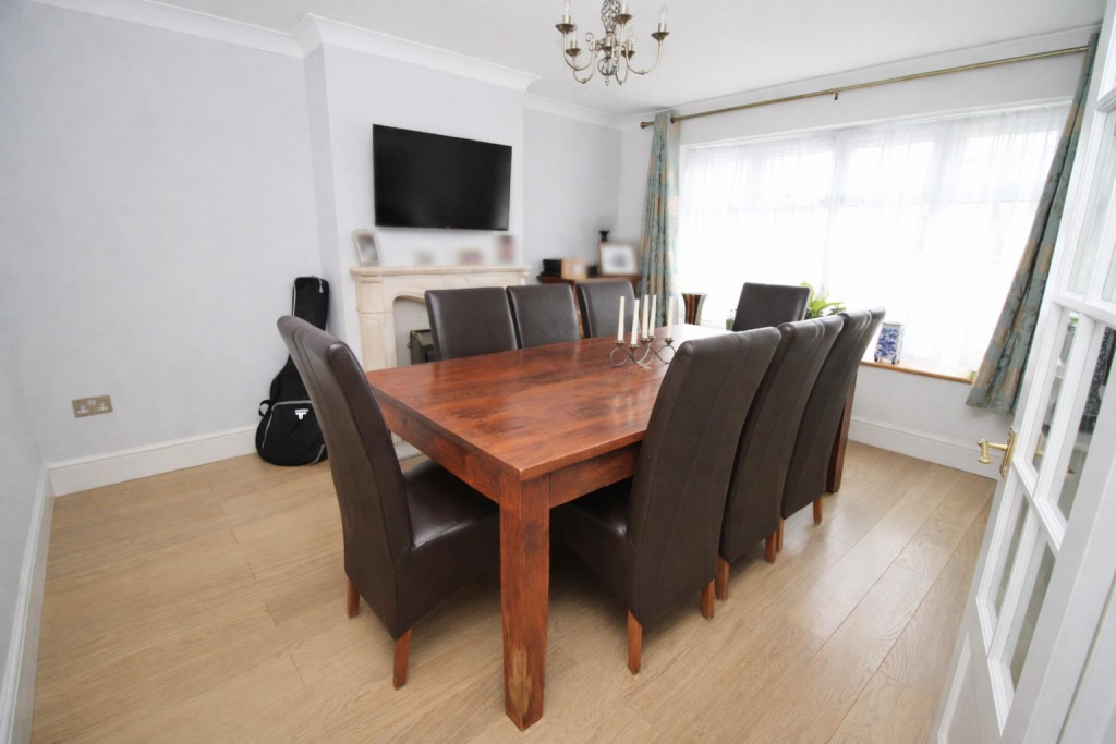 Dining Room.png
