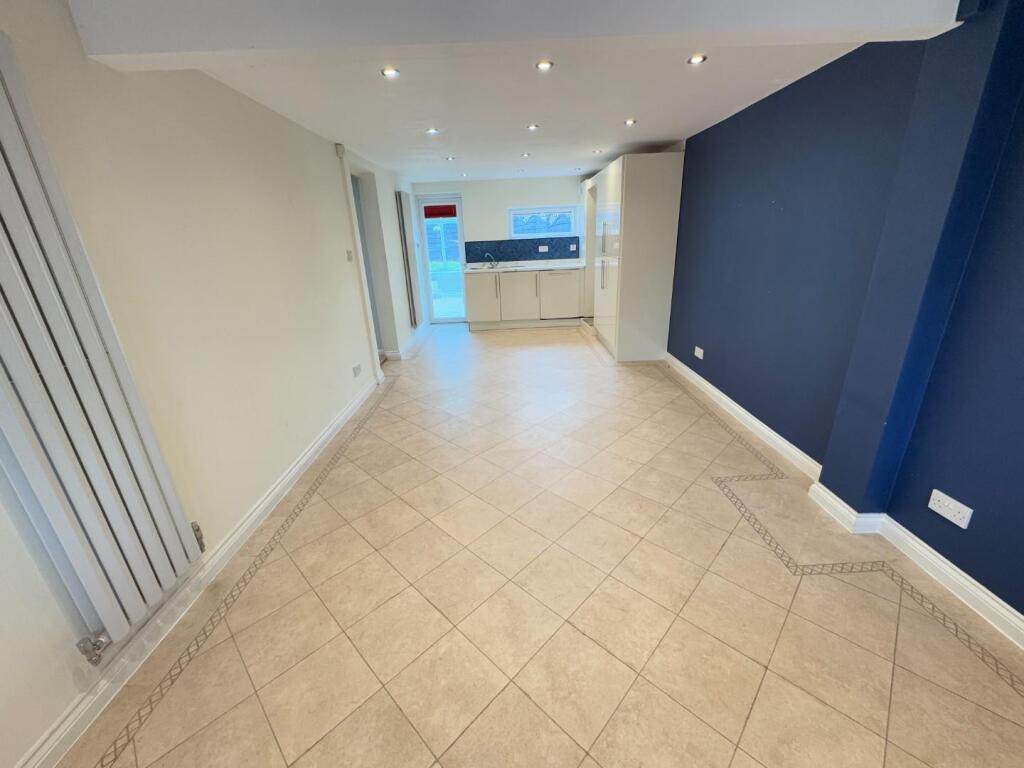 RECEPTION ROOM &amp; UTILITY AREA
