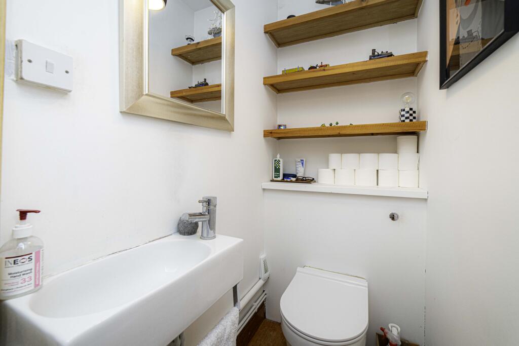 Picture 7