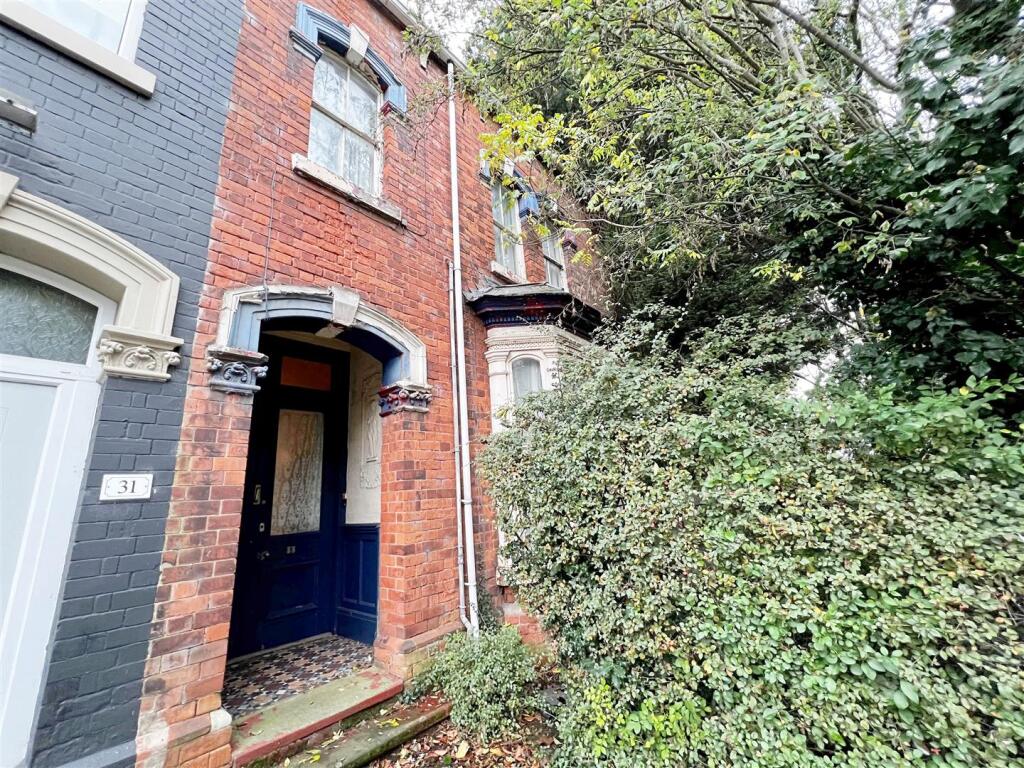 Dudley Street, Grimsby, N.E. Lincs, DN31 2AW