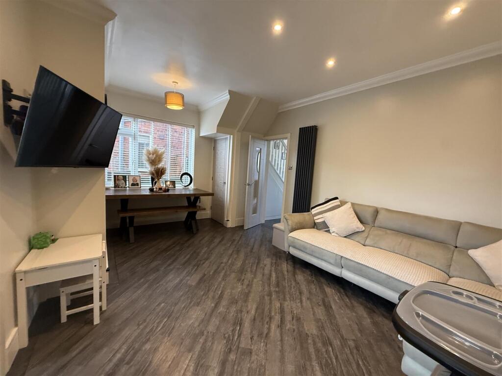 Photo 29-10-2025, 11 55 31.jpg