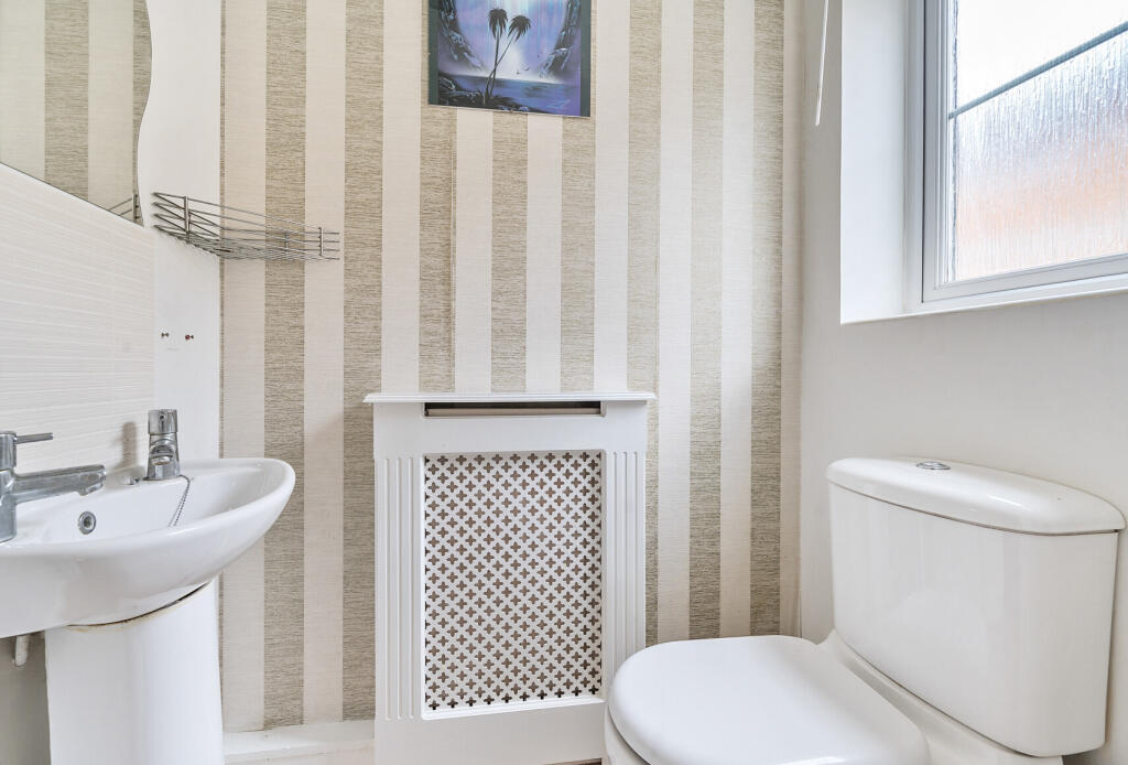 1298952-3-6865121...