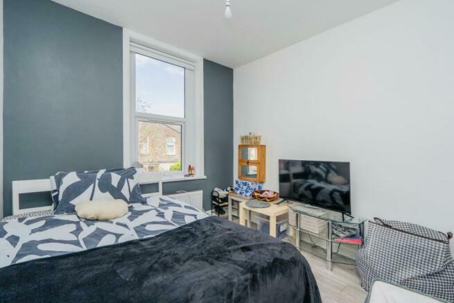Bedroom 4.jpeg
