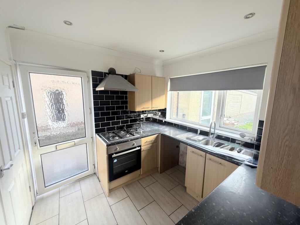 EC24FA68-38FE-4EA3-A942-9F07D2806F2F