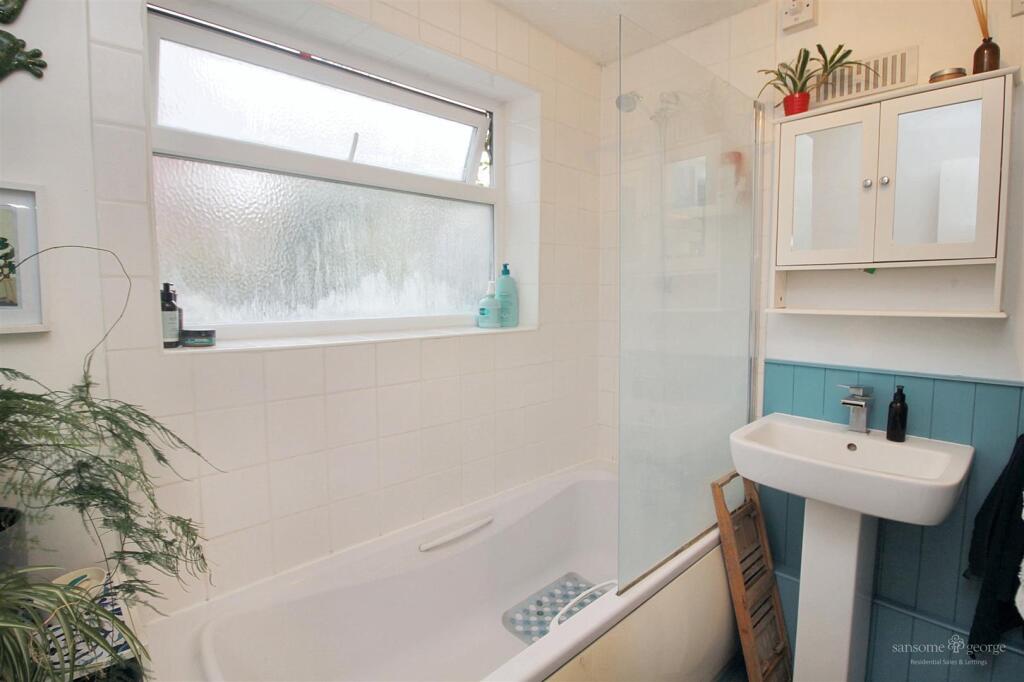 Ground Floor Bathroom