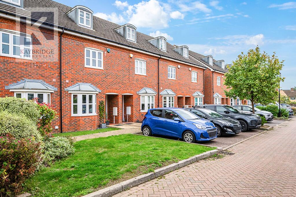 Silvergate Ruxley Lane, Epsom - KT19 9GZ