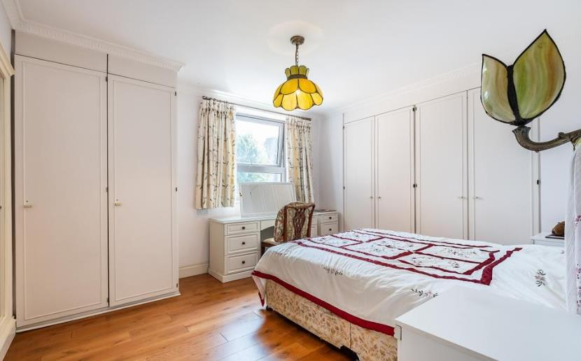 8 farnham house 3 03.10.png