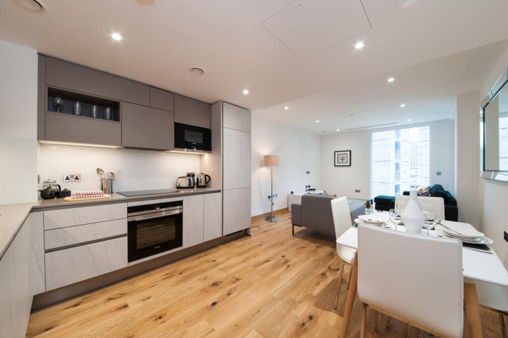 Dining Area - Paddin
