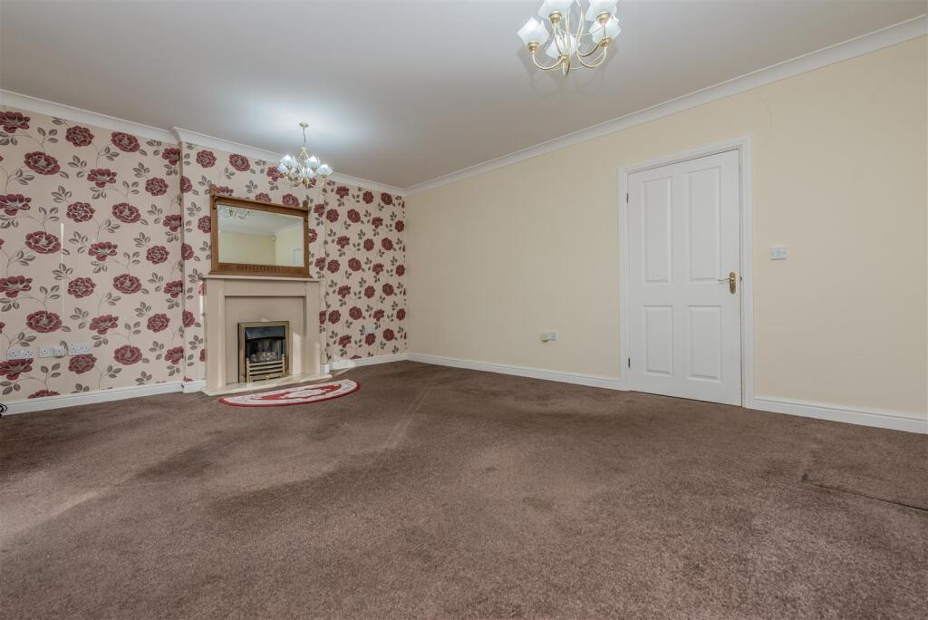 Living Room: