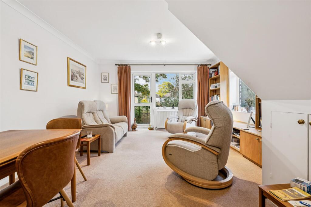 FOR SALE - Coniston Close, W4