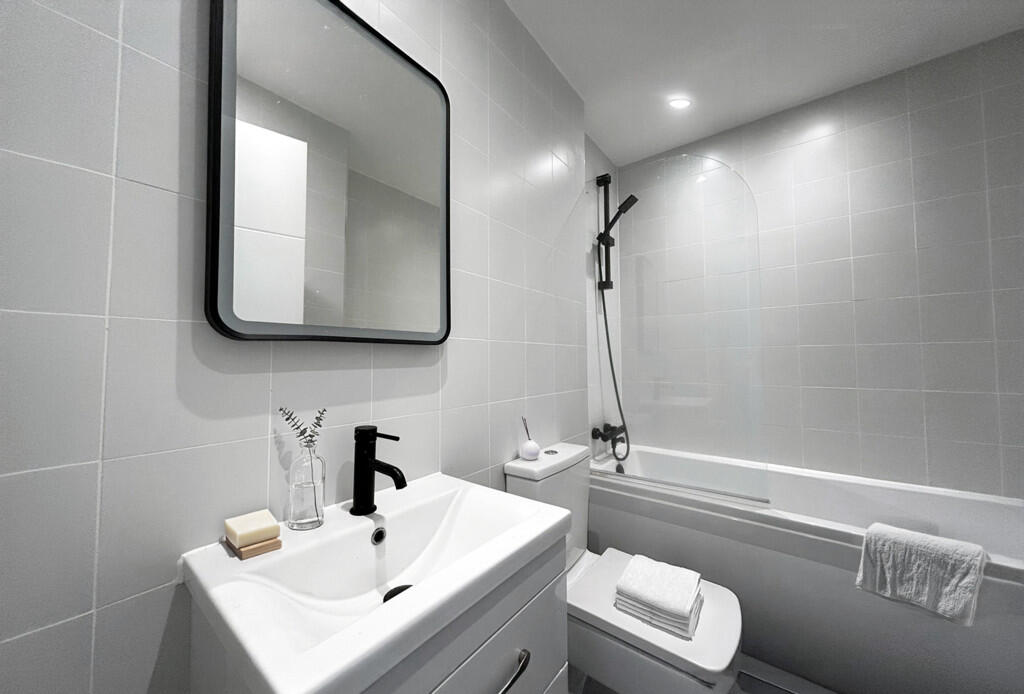 WhatsApp Image 20...