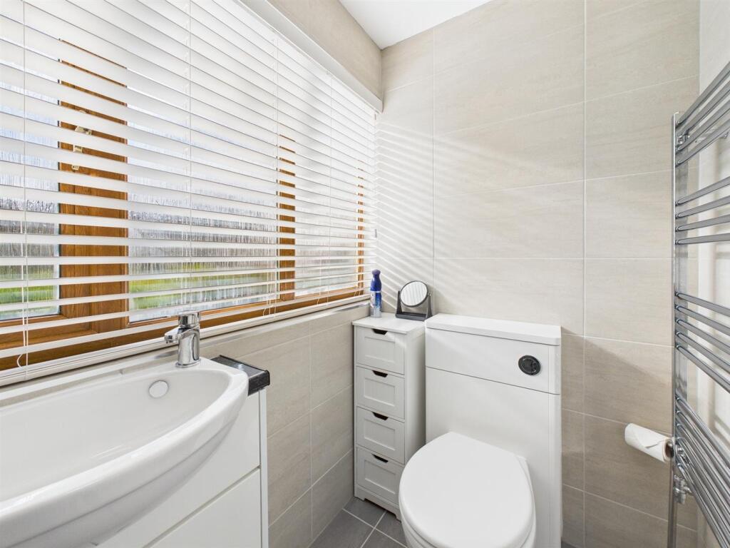 Annex En-Suite
