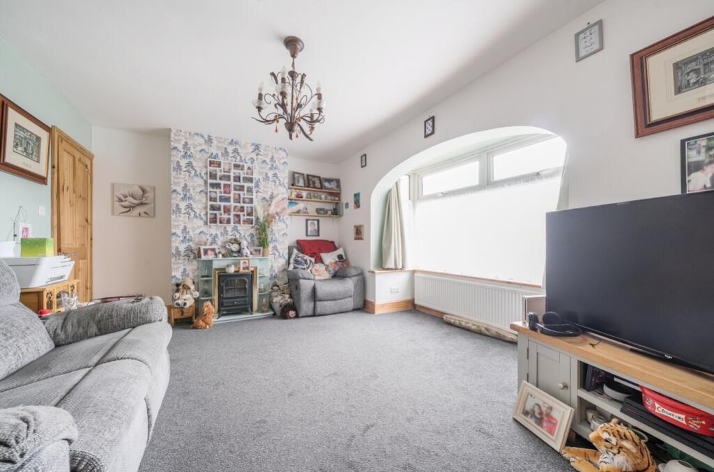 1359383-3-68d3c5b03dab8