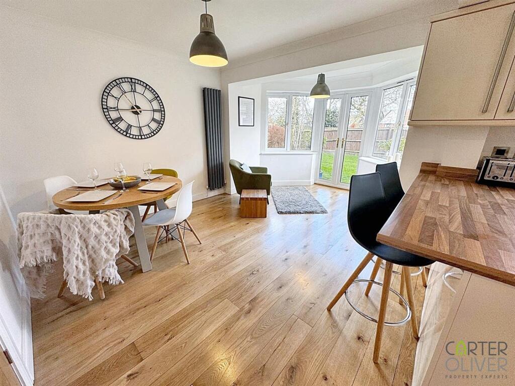 Open Plan Kitchen Dining Snug