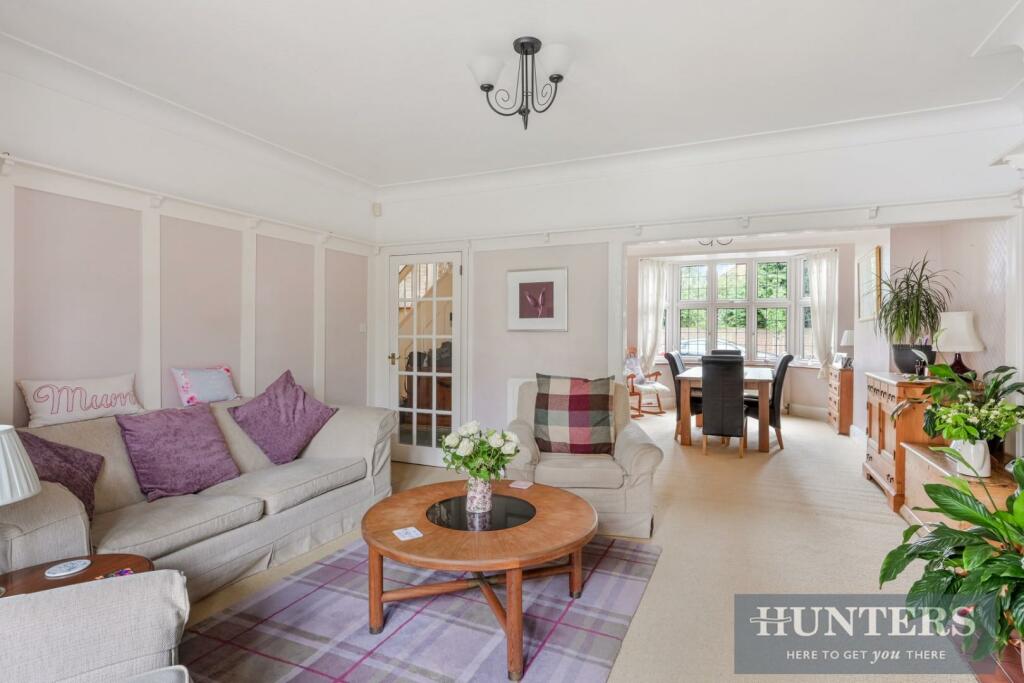 AVONDALE AVENUE (14).jpg