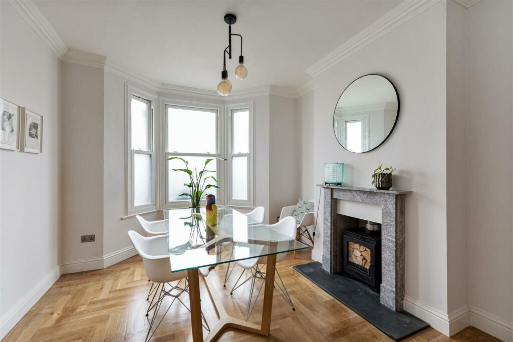 Birchdale Road E7