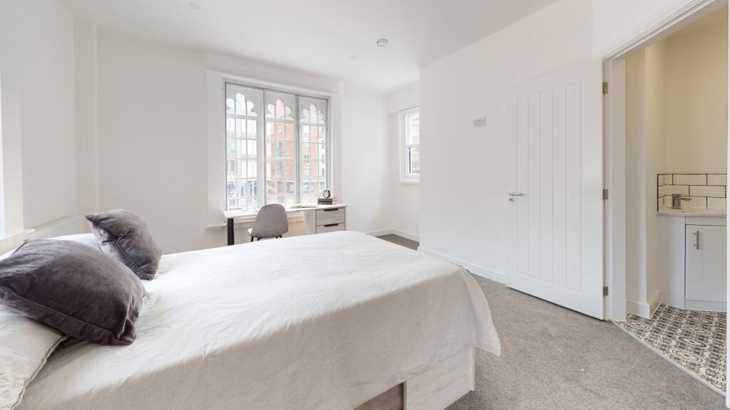 Plumptre-Court-F7-Bedroom(1)