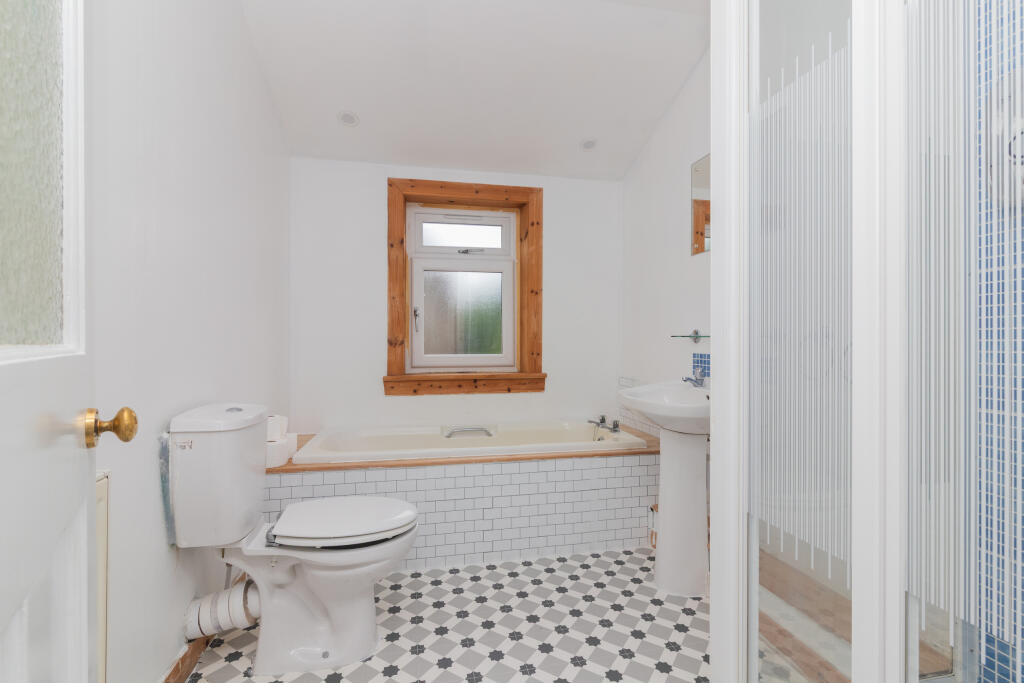 20 thistle street-13