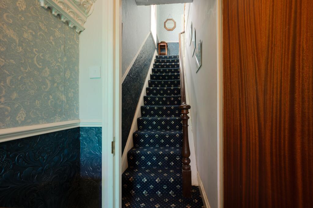 ENTRANCE HALLWAY AND LANDINGS