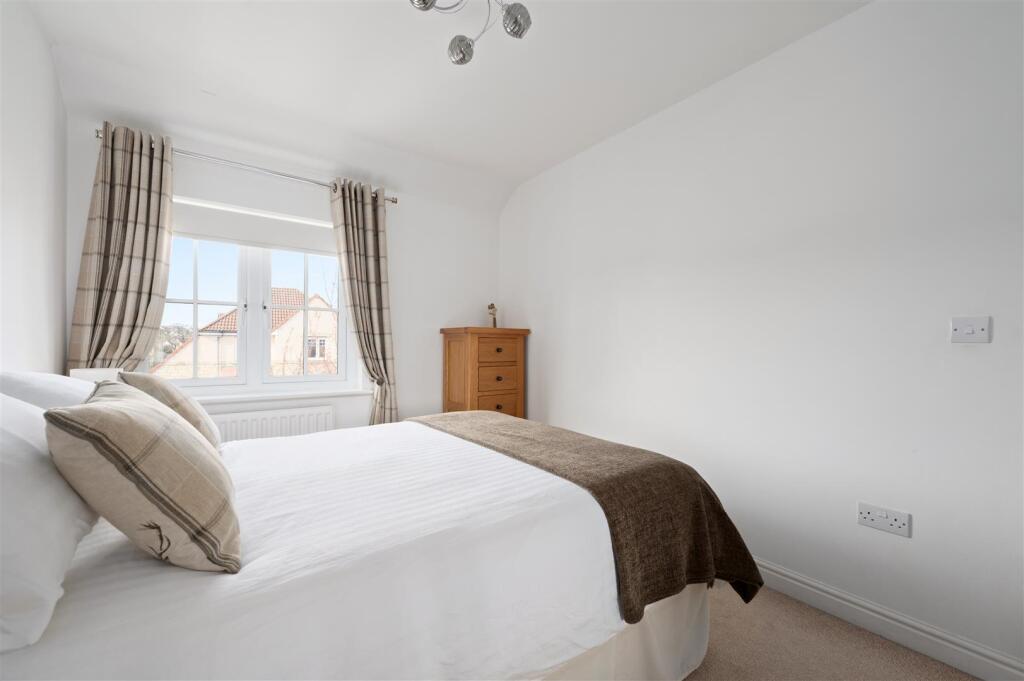 41 Middlebank Rise 026.JPG