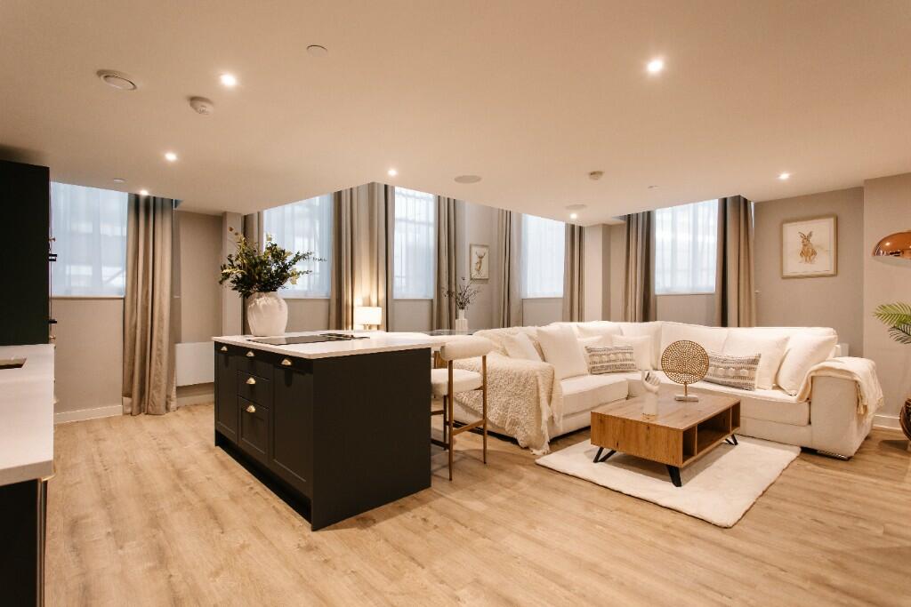Kitchen/living area