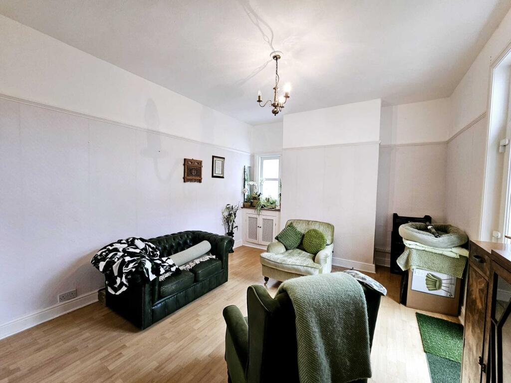 b1738e4b-7041-412b-b851-b693e532e1b8