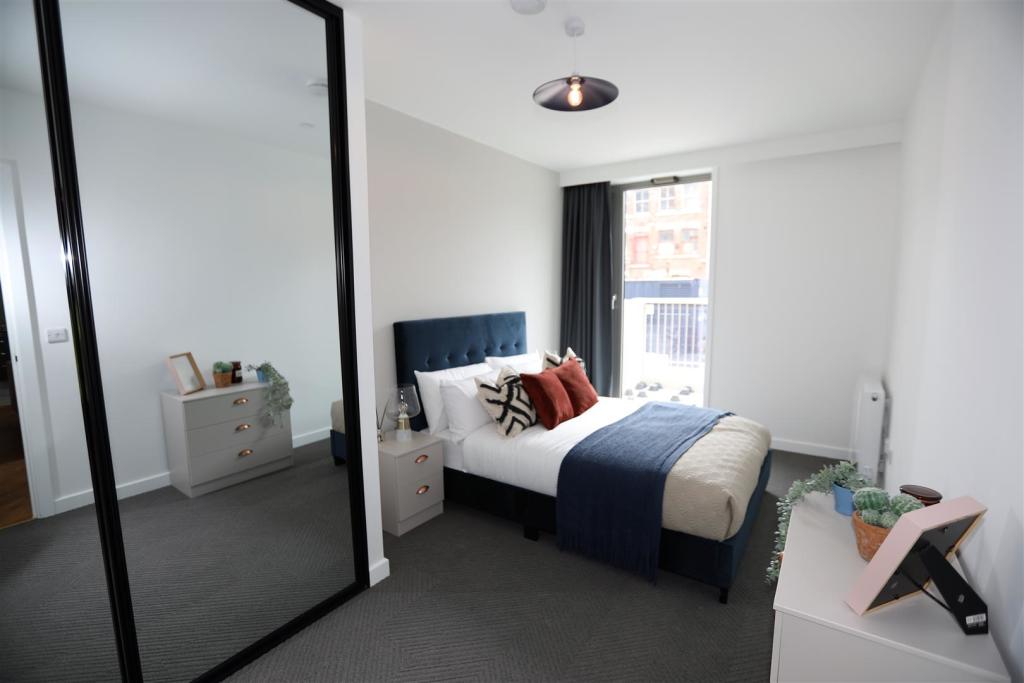 Bedroom.jpg