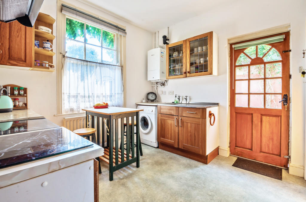 Kitchen/Breakfast Rm