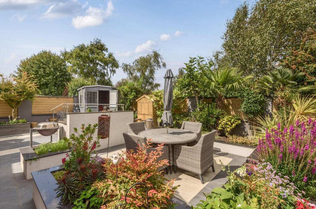 1341634-19-689e22...