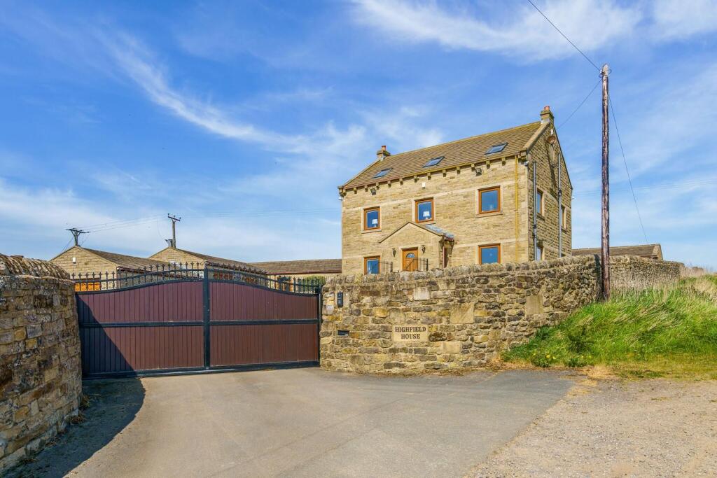 90682_Highfield-House-Cross-Lane  (7)_low.jpg