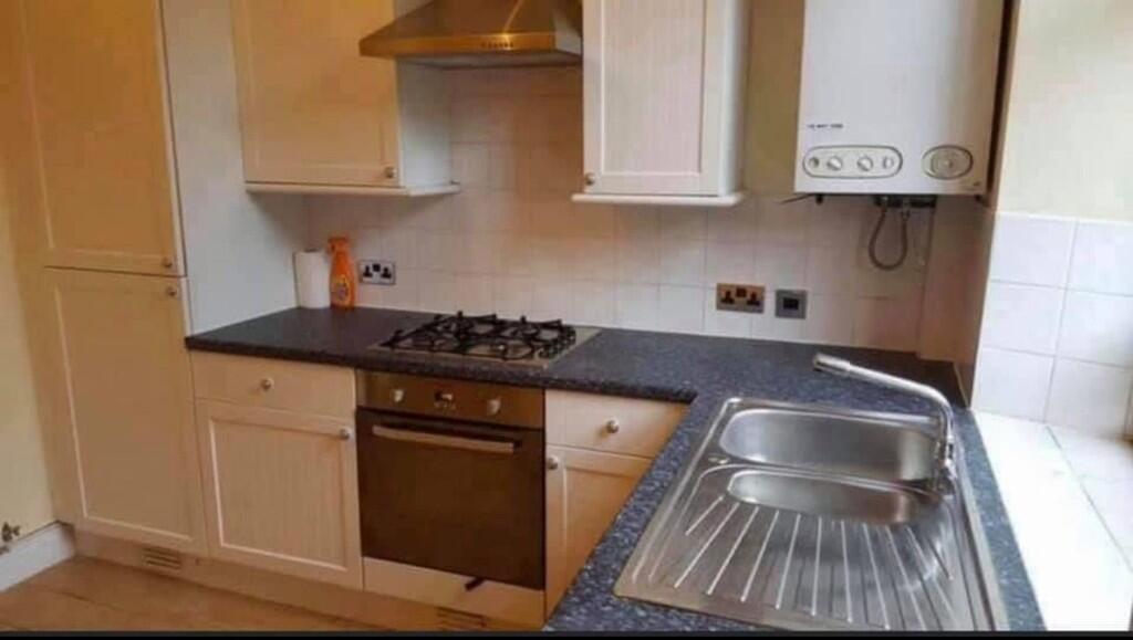 PHOTO-2025-10-24-...