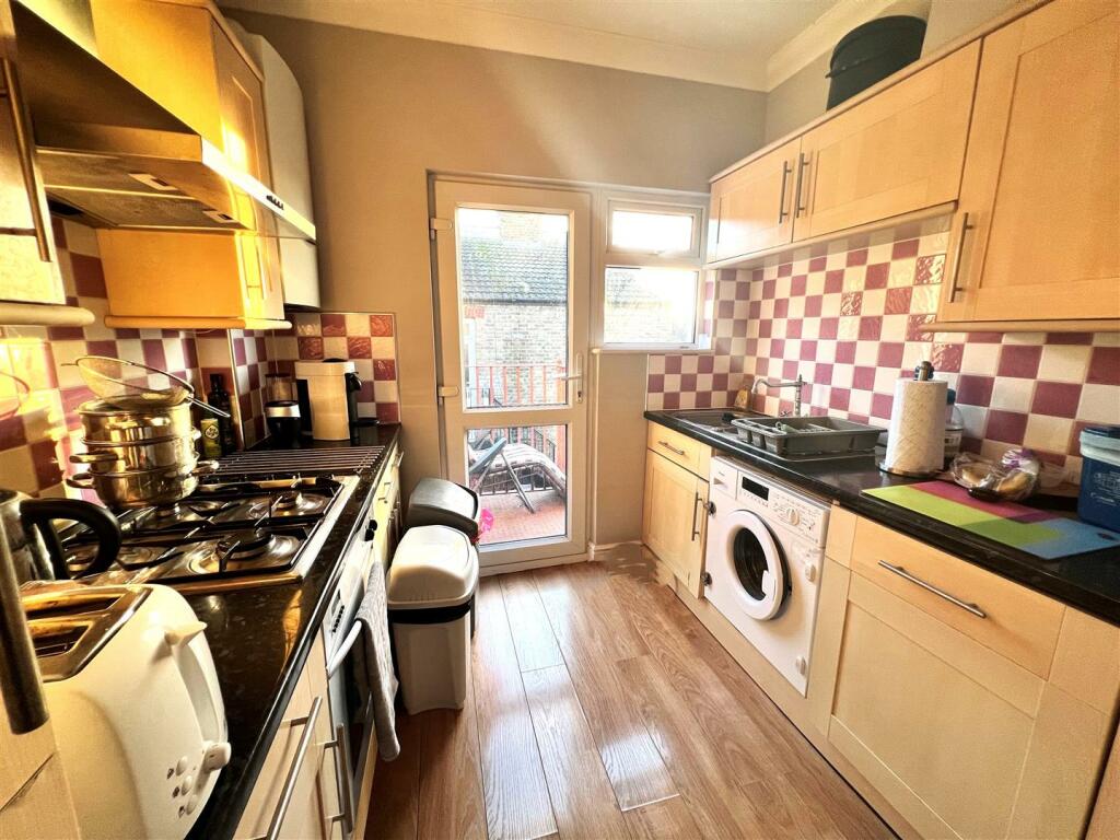 Kitchen.jpg