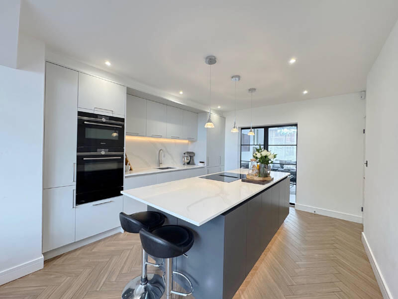 Family Dining Kitchen