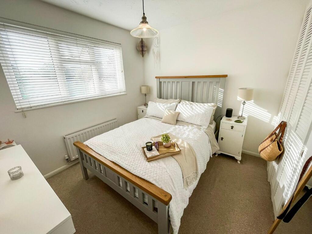 tlc_6b4fb996-ee39-4644-8289-d4a2ff6b31cf_4f56194.j