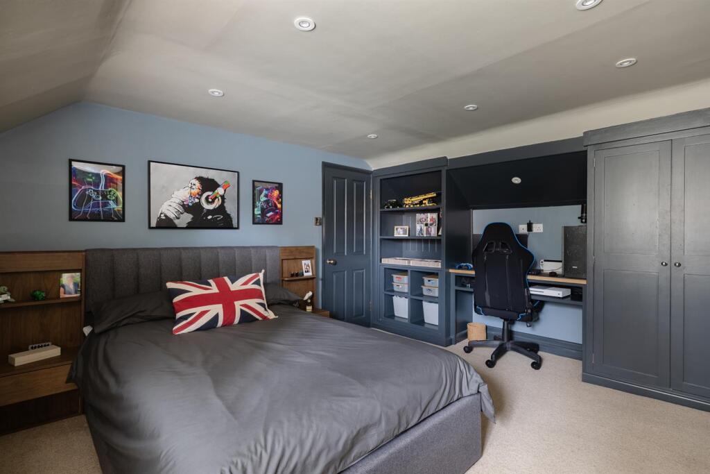 Bedroom 4