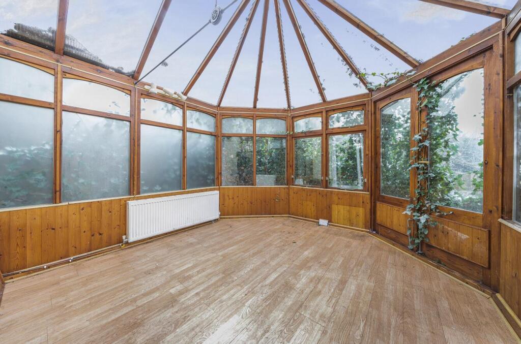 2 Bakehouse Lane, Rugby