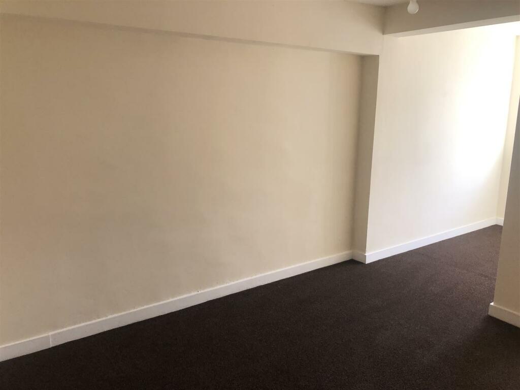 bedroom_two.jpg