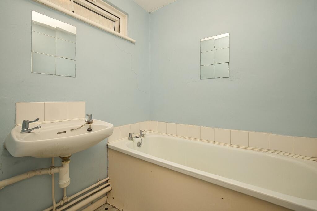 Picture 7