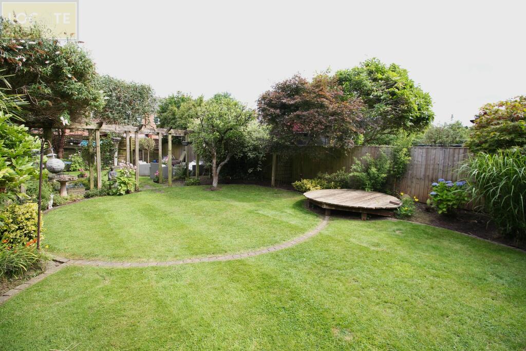 Garden 3.JPG