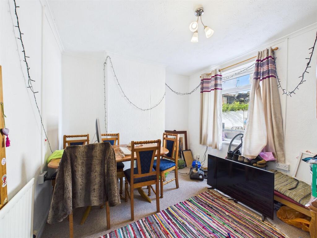 4 - Two bedroom terraced house.jpg