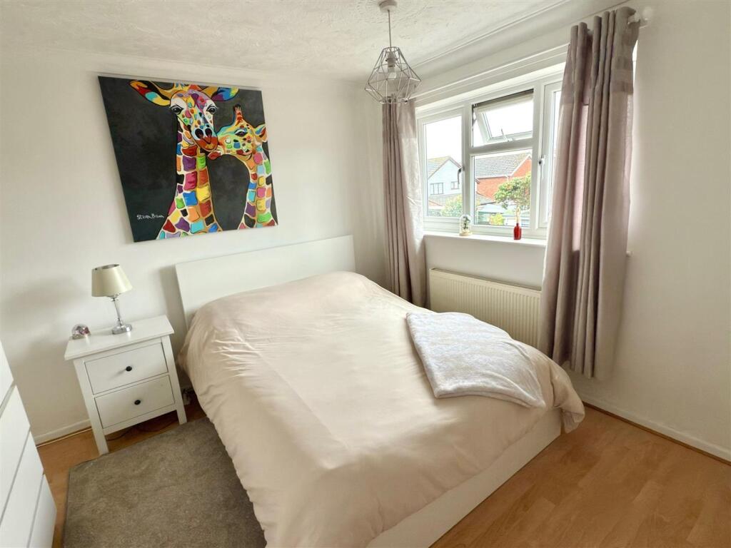 BED 3.jpg