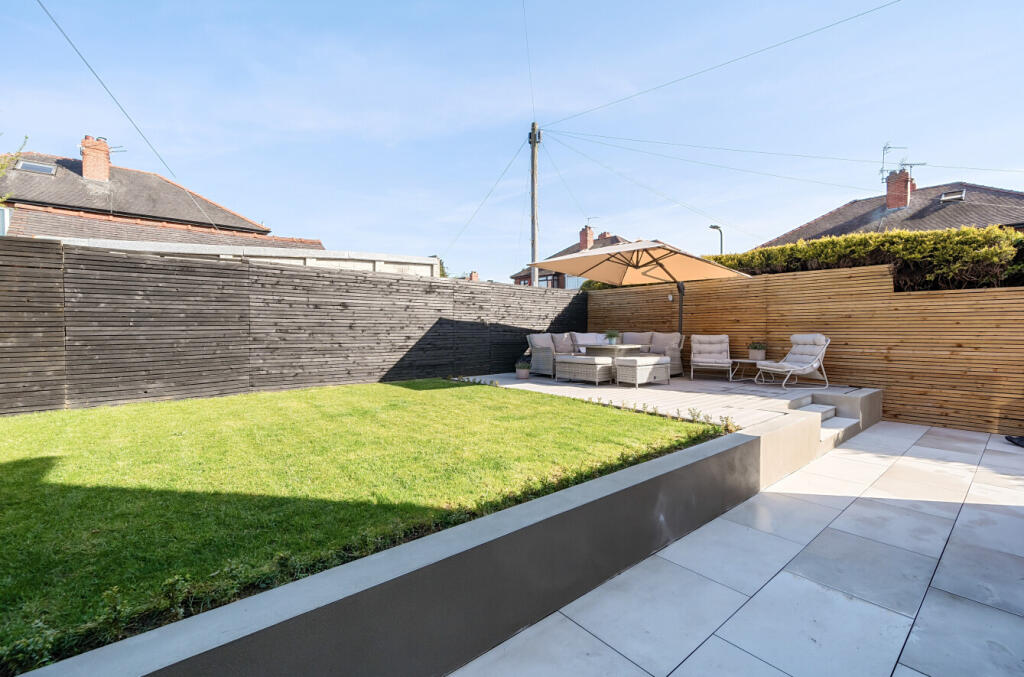 6800ef5852ccc-l-1275835 (13)