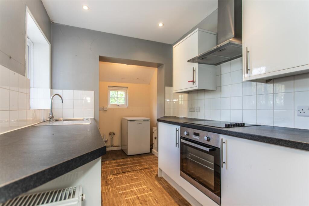 1 New Cottage22.jpg