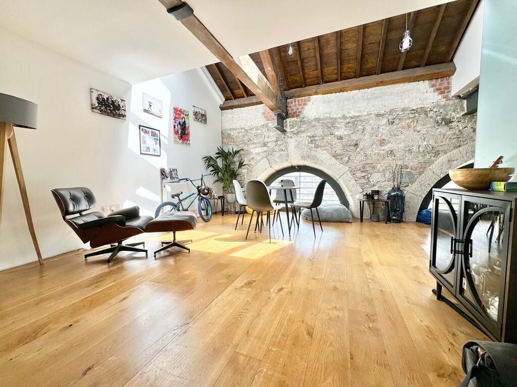 WhatsApp Image 20...