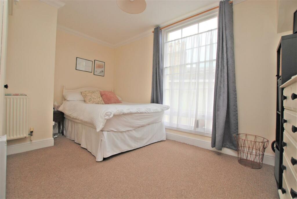Bedroom1.jpg