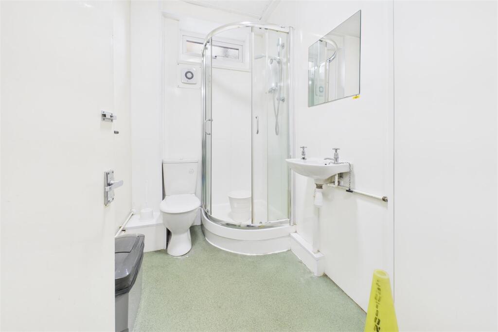 97 Woodland Road, Redland, Bristol BS8 1US | Freeh